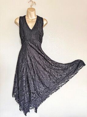 Black Lace Whimsigoth Witchy Fairy‎ V-Neck Handkerchief Midi Dress Taylor Sz 10
